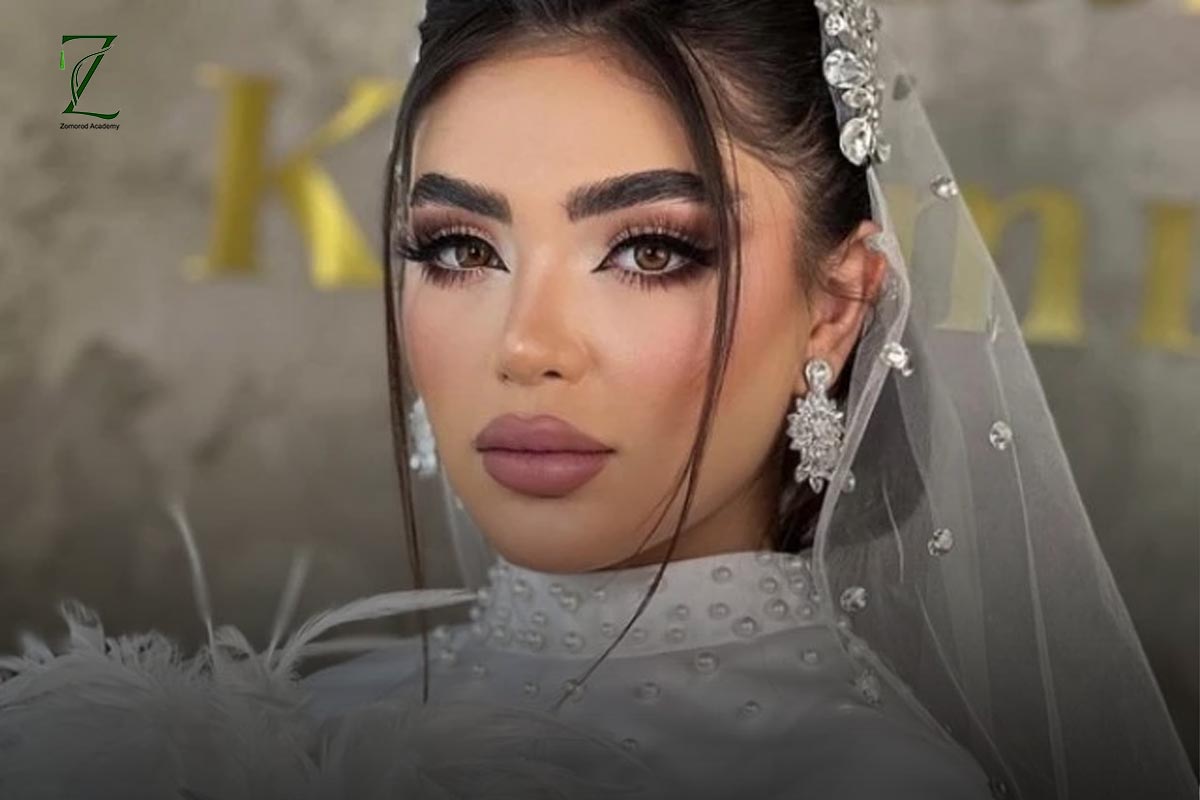 آموزش میکاپ در آبادان