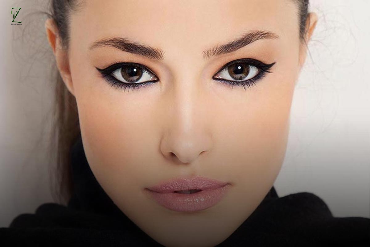 آموزش میکاپ چشم گربه‌ای