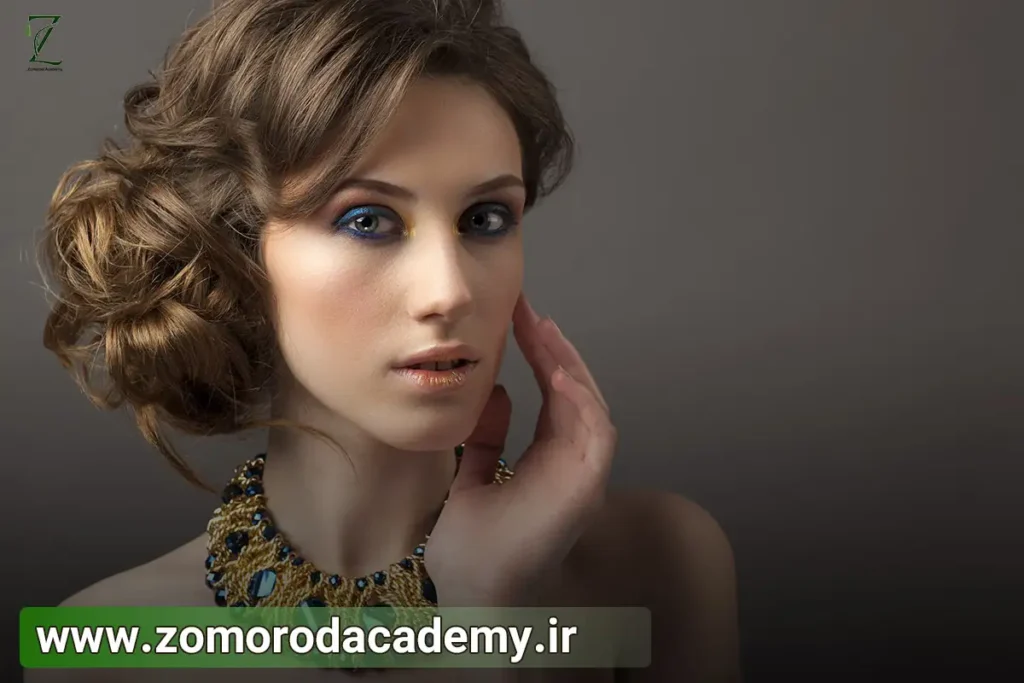 chignon یا شینیون مو چیست؟